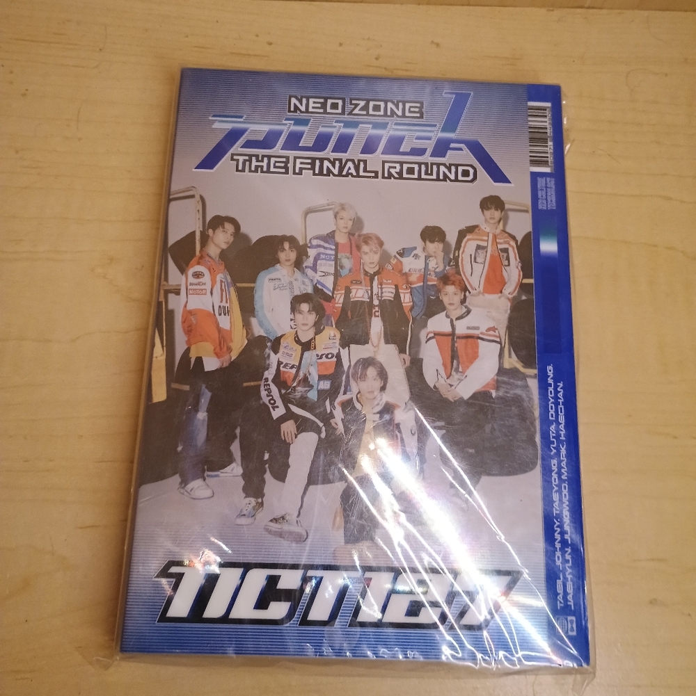 Neo Zone Picture Book Sealed